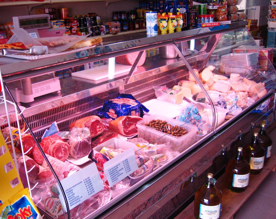 MARKET